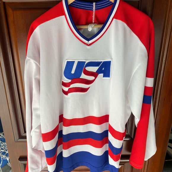 Vintage 90’s CCM USA 🇺🇸 Olympics Hockey Jersey made in U.S.A. - Picture 5 of 6